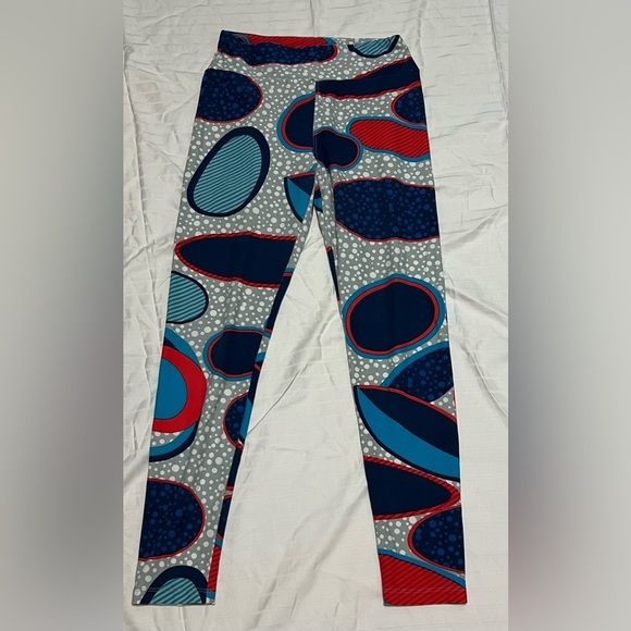 LuLaRoe Leggings - Grey/Blue/Red   One size - Picture 1 of 4